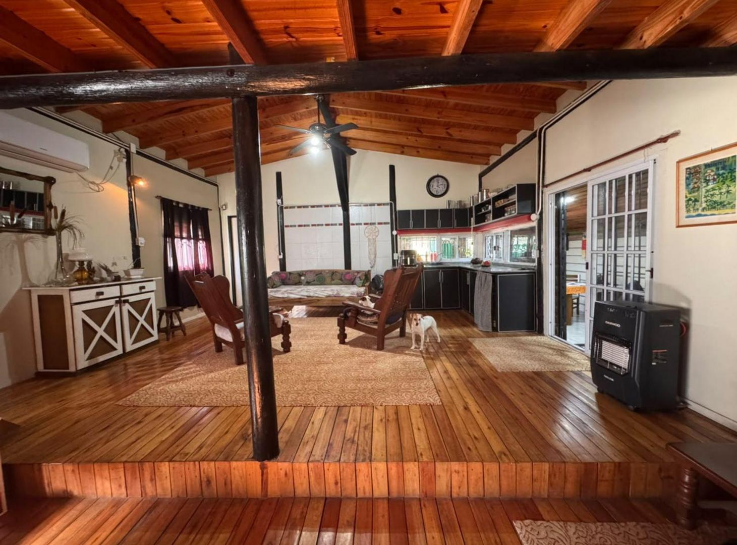 Foto de CASA VENTA SAN VICENTE AMPLIO LOTE QUINCHO COCHERA, imagen 4