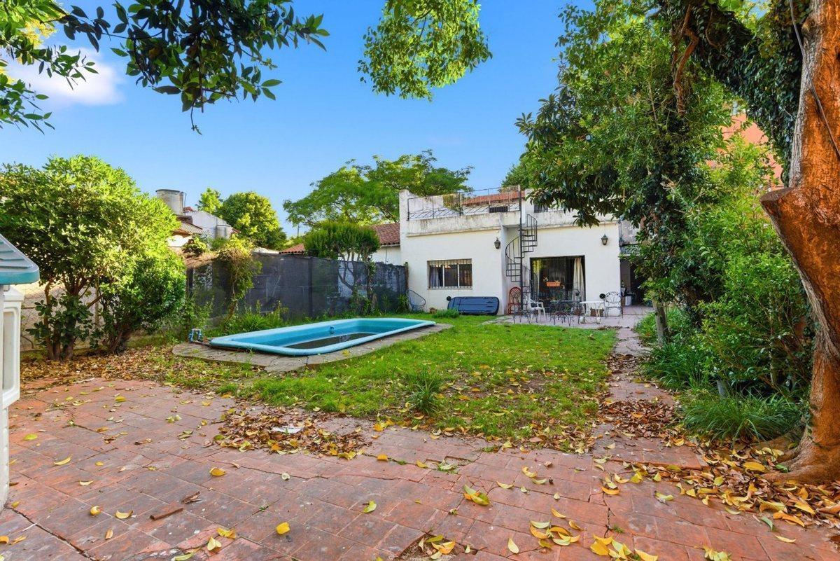 Foto de VENTA CASA CON TERRENO EN ADROGUE, imagen 5