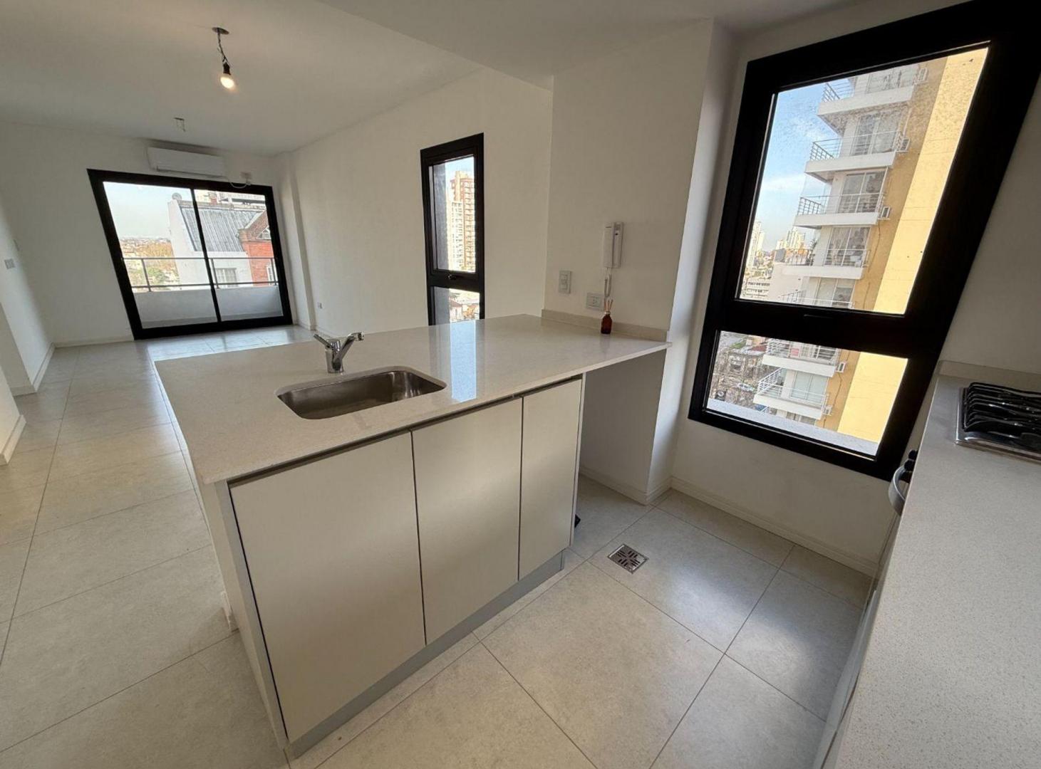 Foto de ALQUILER DEPARTAMENTO DOS AMBIENTES LOMAS DE ZAMOR, imagen 3