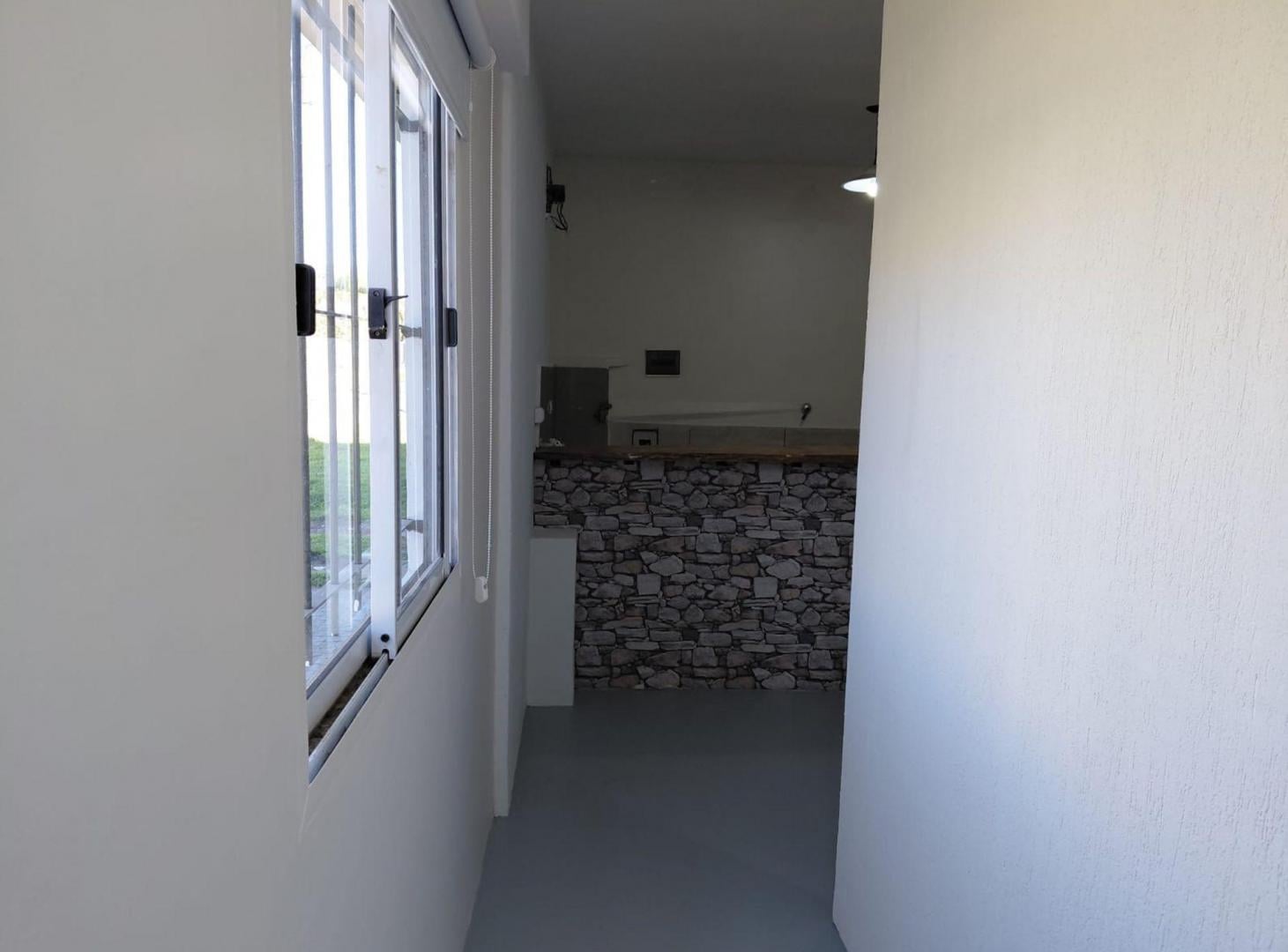 Foto de LOCAL/OFICINA 25 M² EN ALQUILER LLAVALLOL RENOVADO, imagen 5