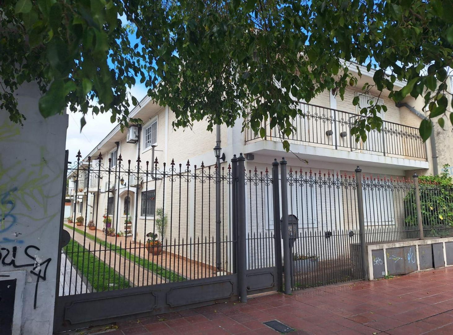 Foto de DEPARTAMENTO 3 AMBIENTES VENTA LOMAS ZAMORA COCHER, imagen 1