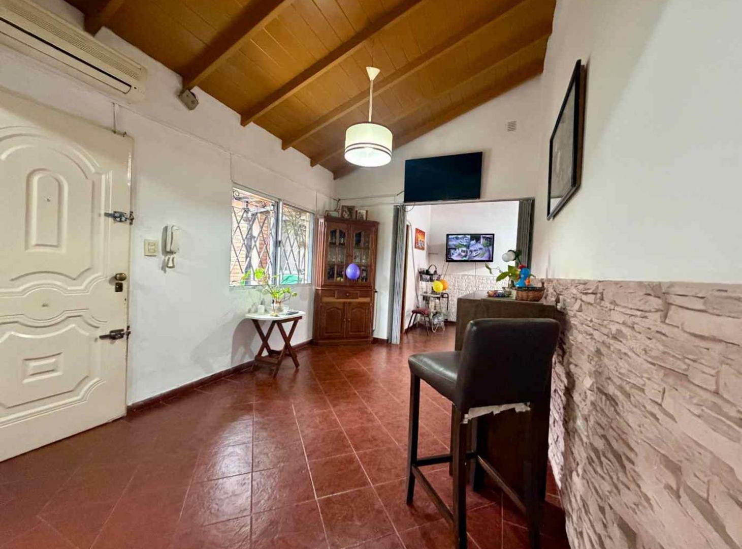 Foto de CASA 3 AMBIENTES EN VENTA EN LOMAS DE ZAMORA, imagen 1
