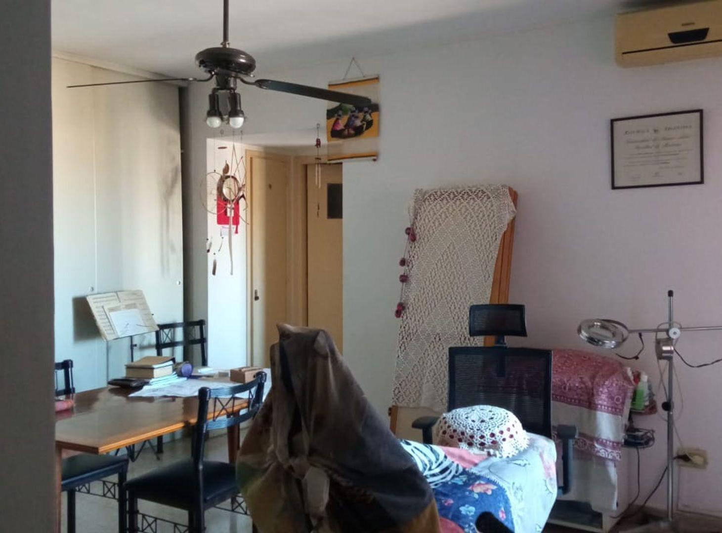 Foto de VENTA DEPARTAMENTO 2 AMB PARQUE PATRICIOS CABA, imagen 5