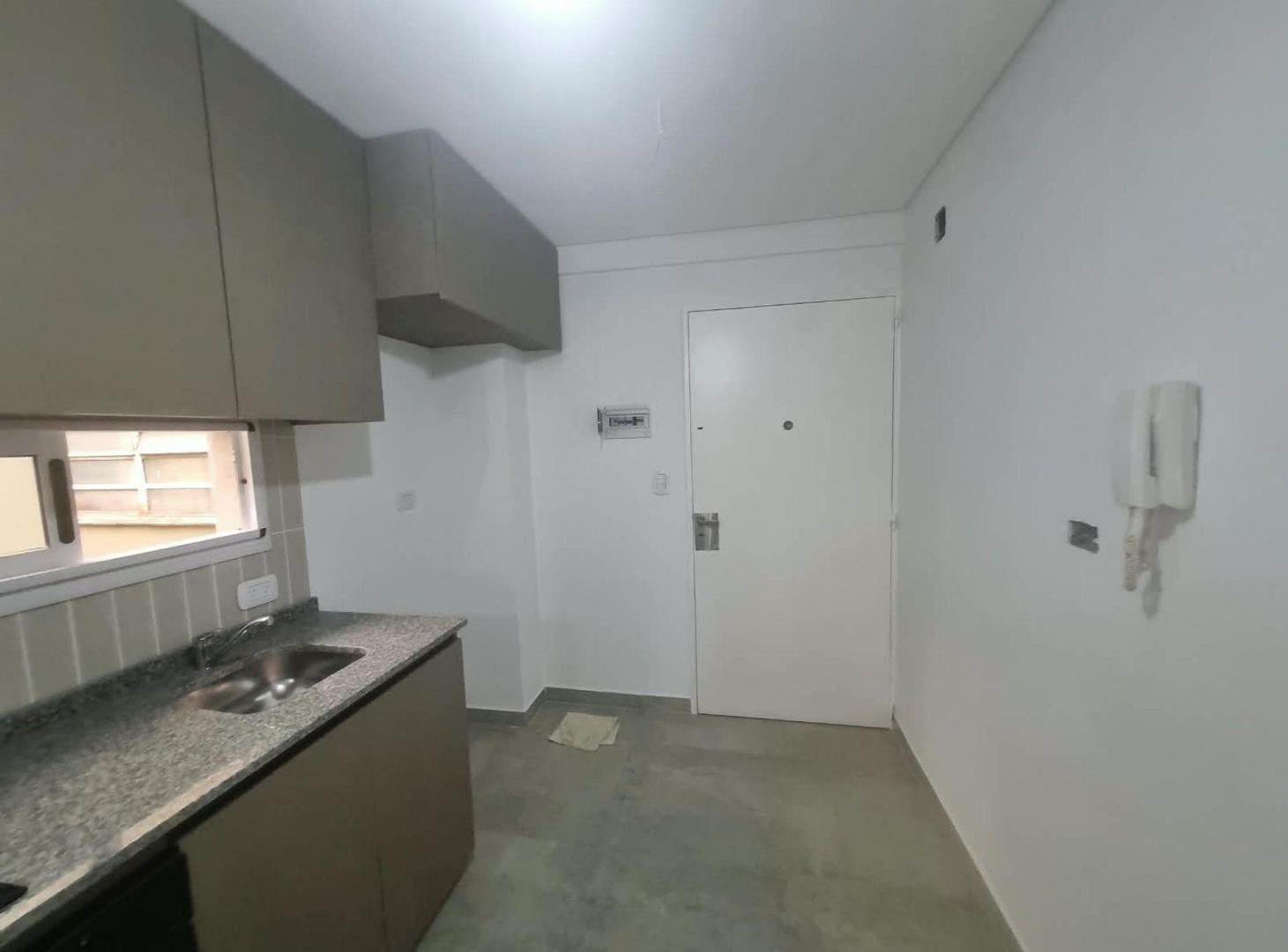 Foto de DEPARTAMENTO VENTA 3 AMBIENTES LOMAS DE ZAMORA., imagen 2
