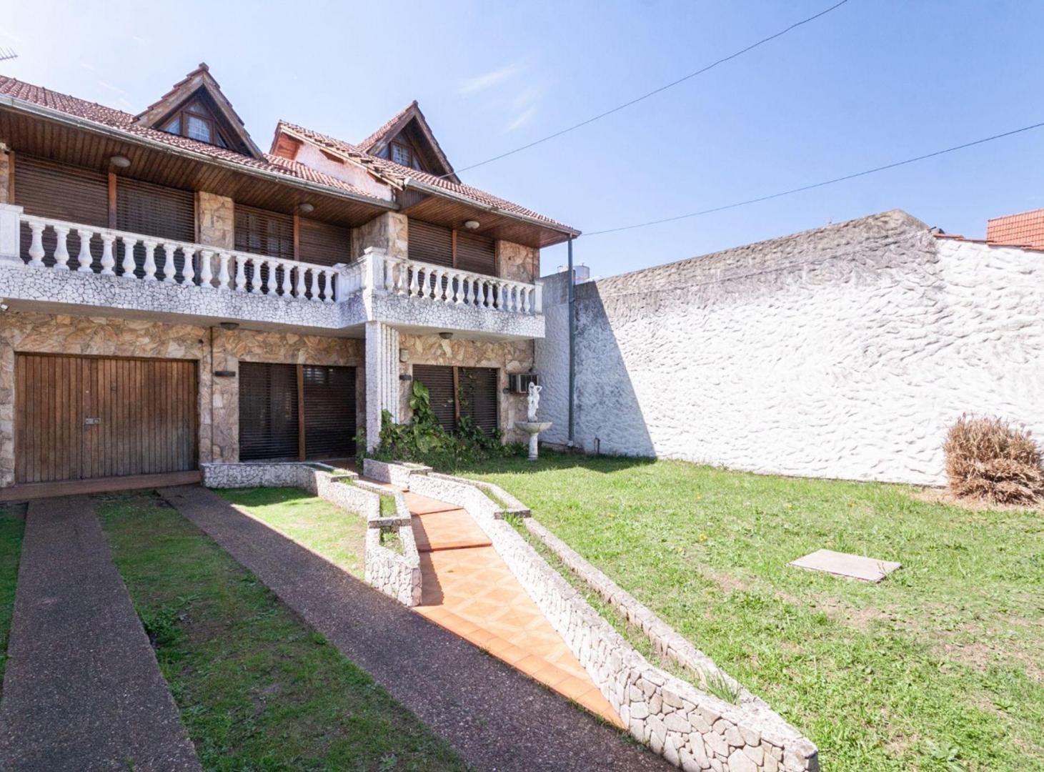 Foto de VENTA CASA 6 AMB LOMAS DE ZAMORA APTO CREDITO, imagen 2