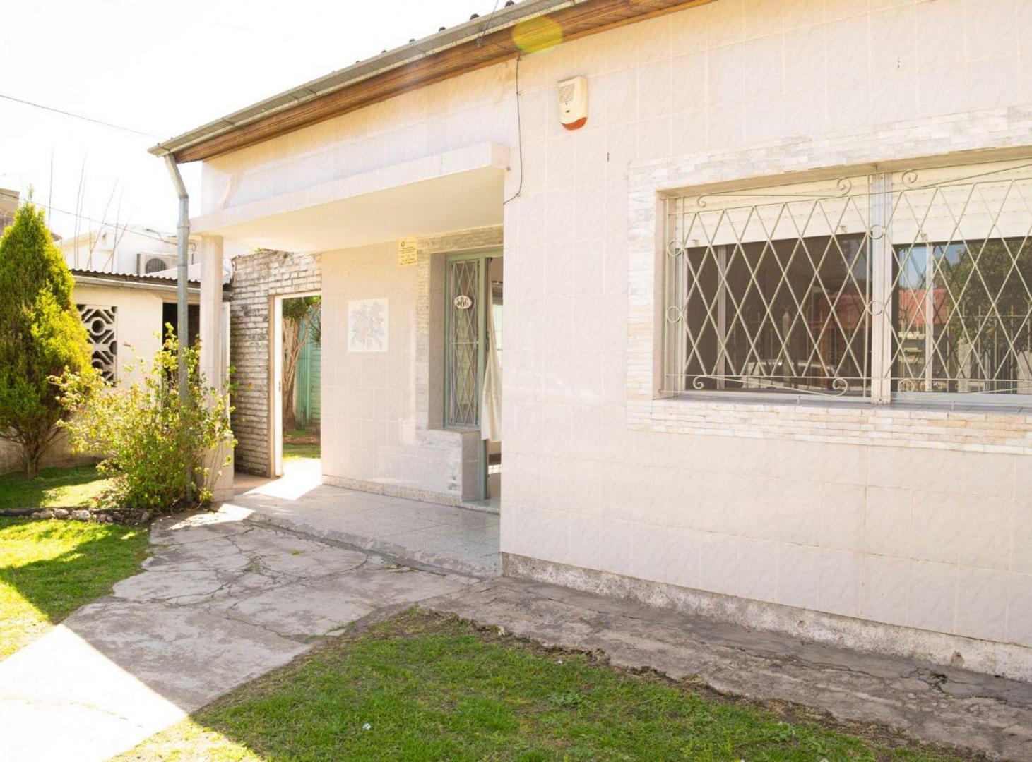 Foto de CASA 3 AMBIENTES EN VENTA EN TEMPERLEY, imagen 4
