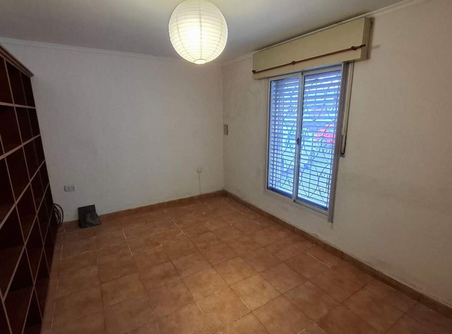 Foto de PH 3 AMBIENTES VENTA LANUS OESTE CON TERRAZA, imagen 4