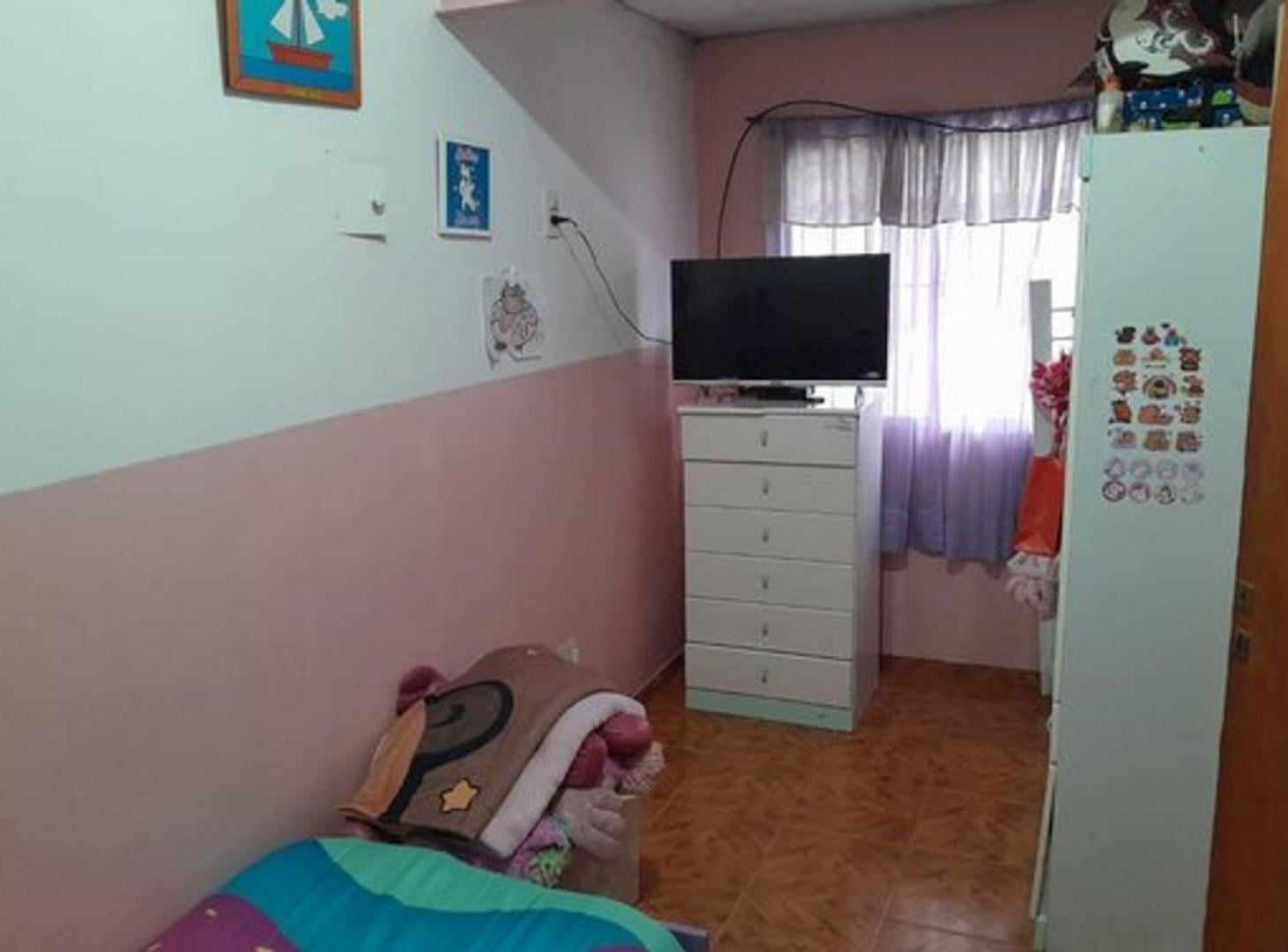 Foto de CASA 4 AMBIENTES EN VENTA CON JARDIN EN GLEW, imagen 3