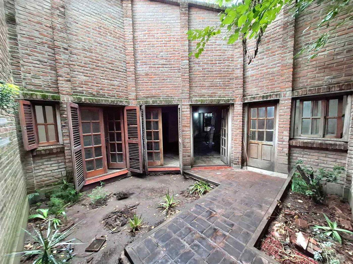 Foto de CASA 4 AMBIENTES A REFACCIONAR VENTA LOMAS, imagen 4