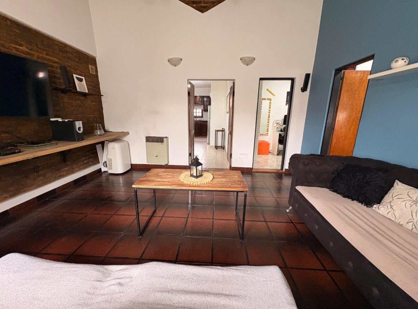Foto de VENTA PH 3 AMB C/TERRAZA Y QUINCHO R. DE ESCALADA, imagen 3