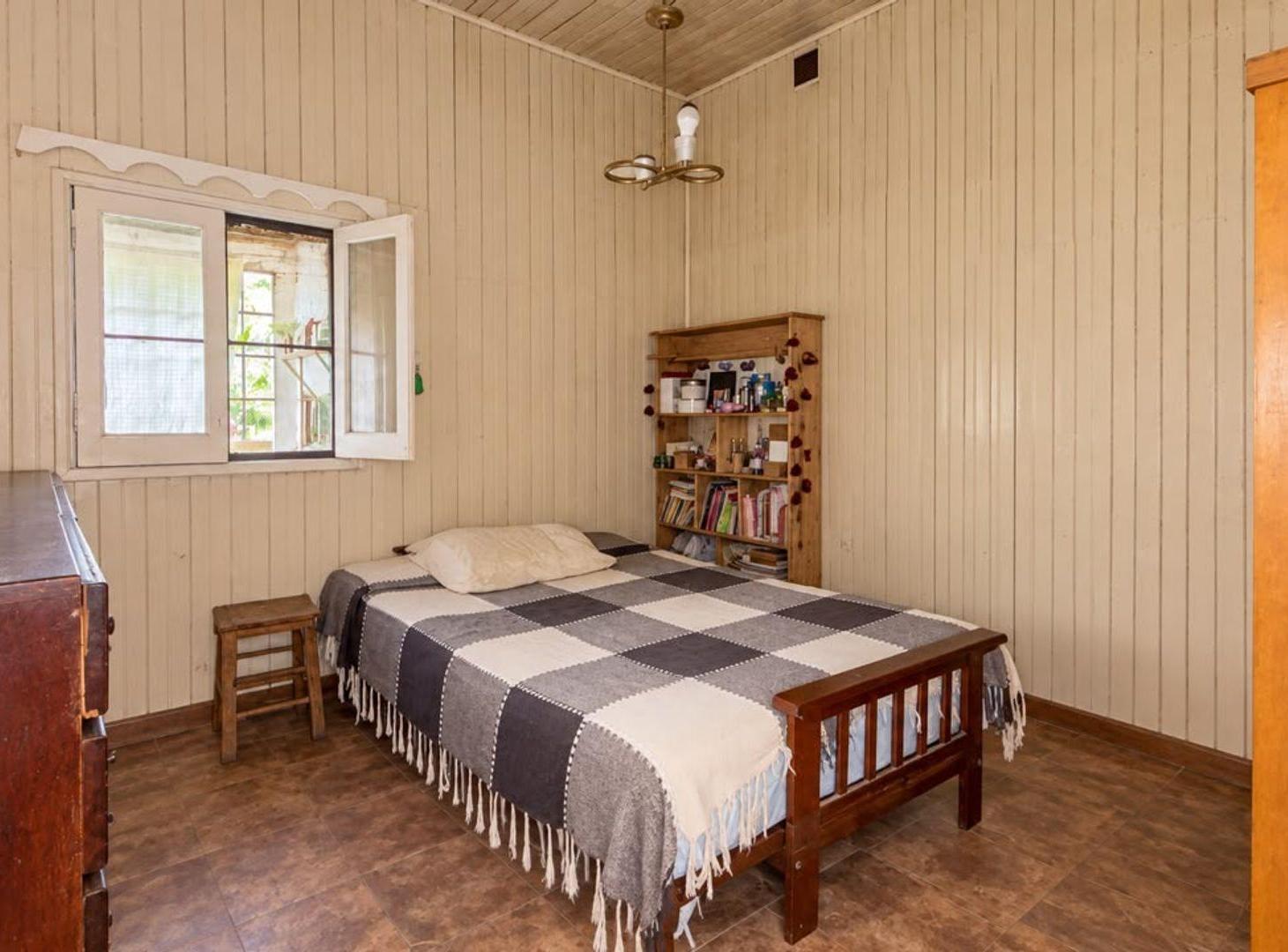 Foto de CASA EN VENTA 3 AMBIENTES LOMGCHAMPS, imagen 4