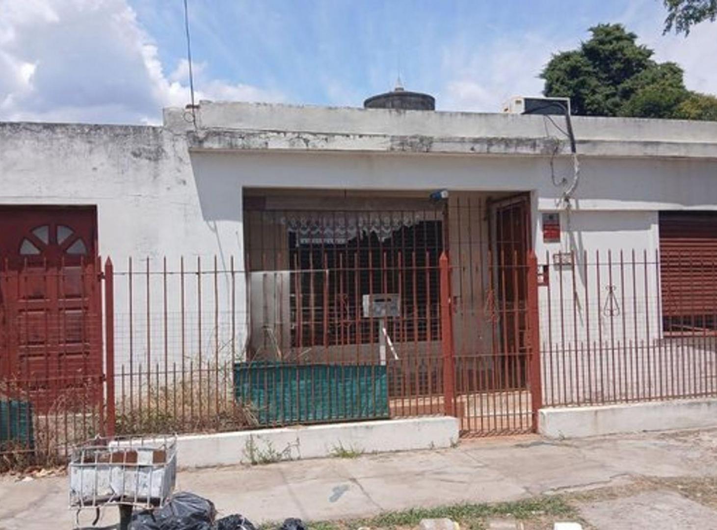 Foto de CASA 4 AMBIENTES APTA CRED BANFIELD, imagen 2
