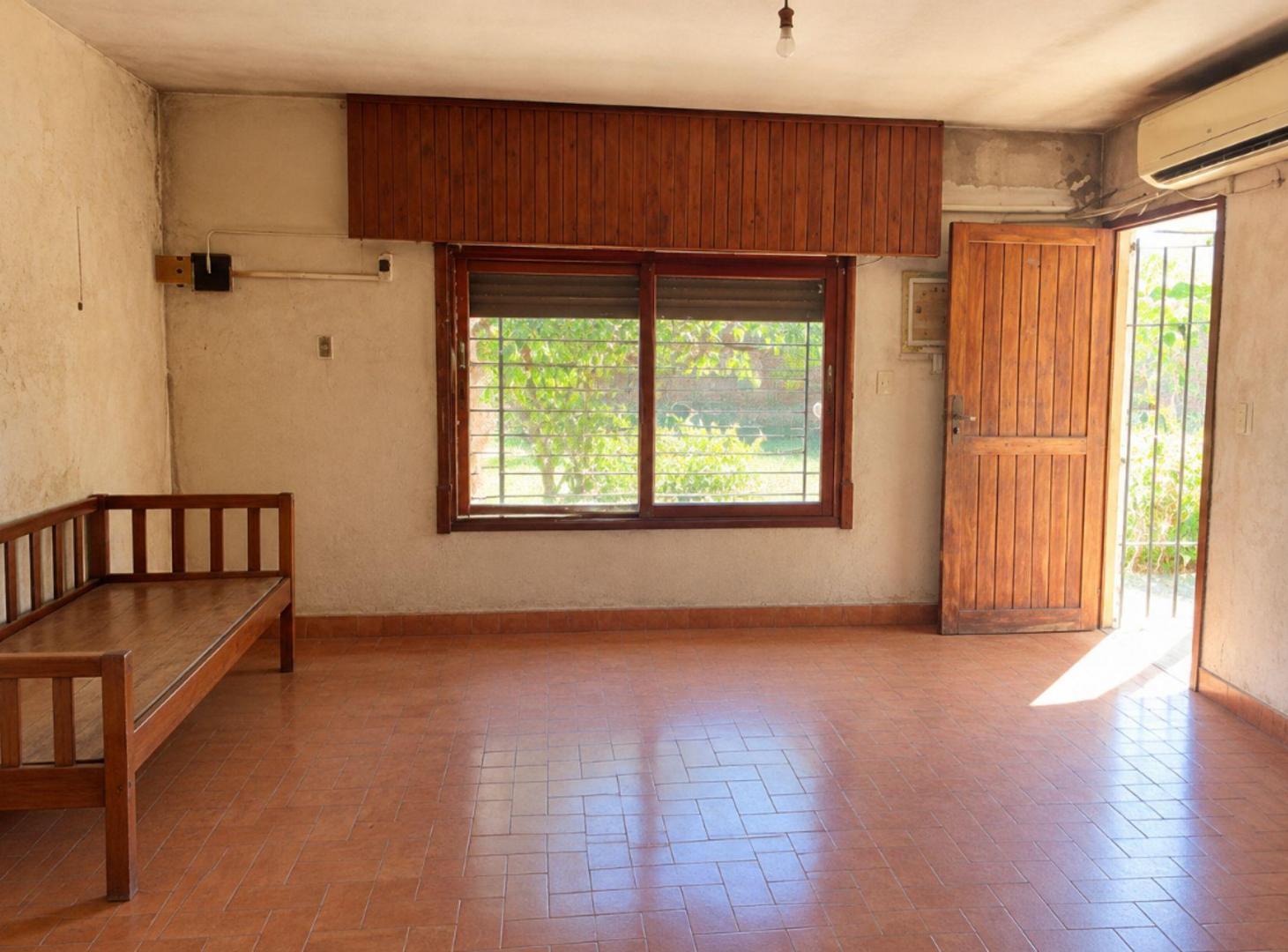 Foto de CASA 4 AMBIENTES APTA CRED BANFIELD, imagen 3