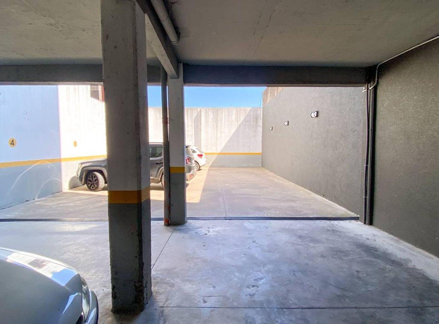Foto de MONOAMBIENTE VENTA LANUS OESTE CON TERRAZA Y SUM, imagen 3