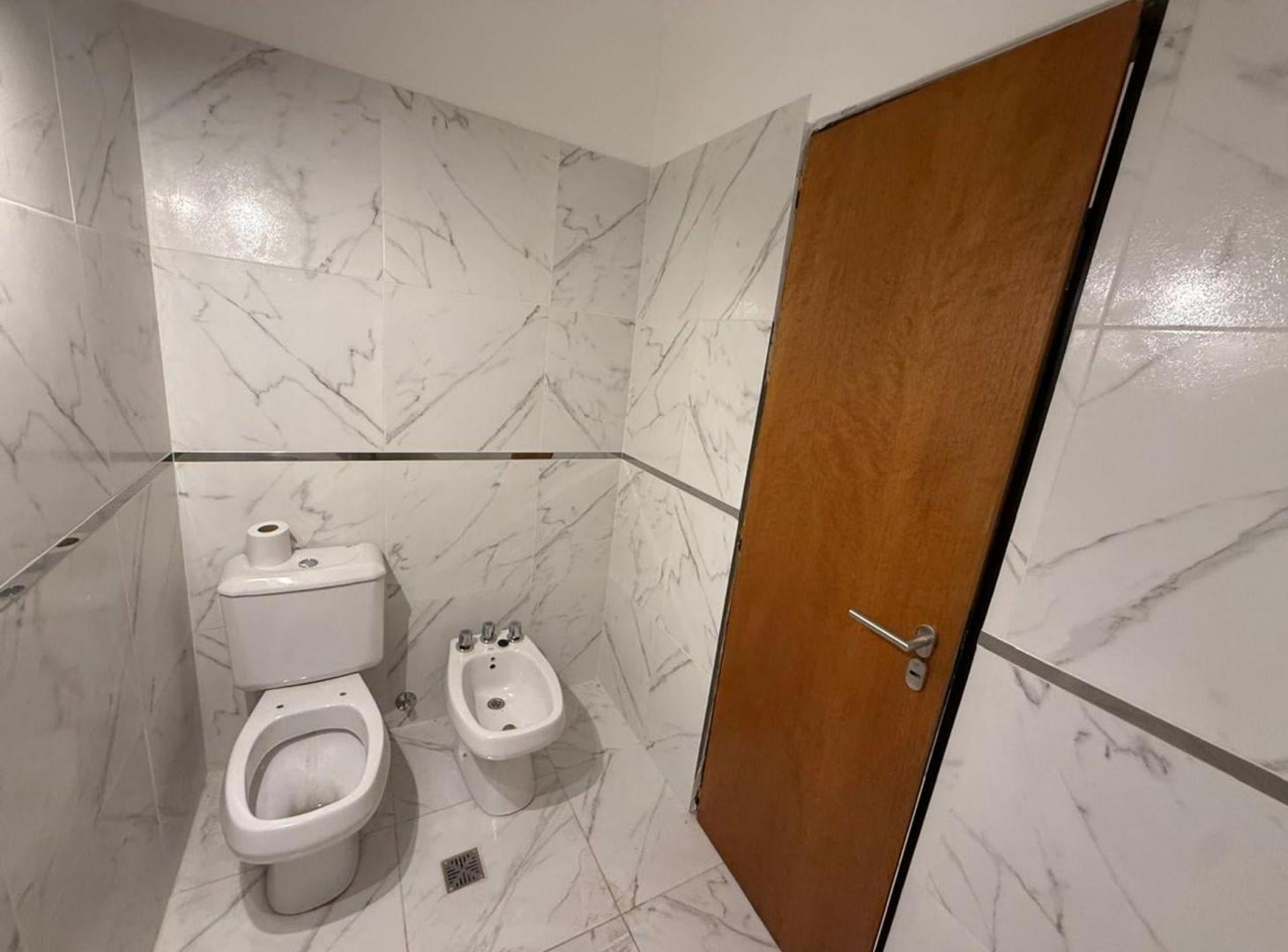 Foto de CASA DUPLEX 3 AMBIENTES VENTA LOMAS DE ZAMORA, imagen 4