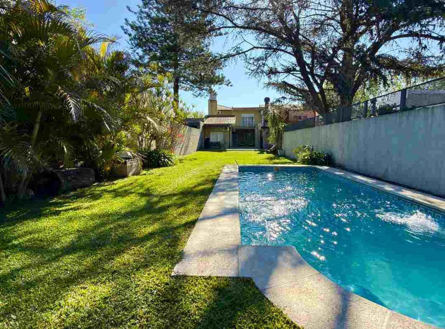 Foto de CASA 5 AMBIENTES VENTA LOMAS DE ZAMORA CON PILETA, imagen 1
