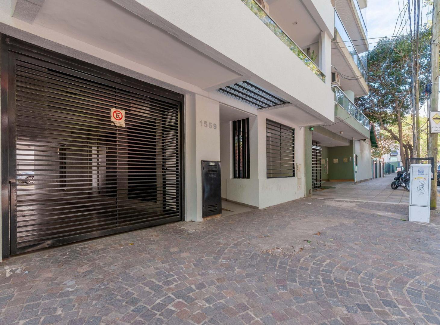Foto de VENTA DEPTO CENTRO DE ADROGUE CON COCHERA, imagen 1