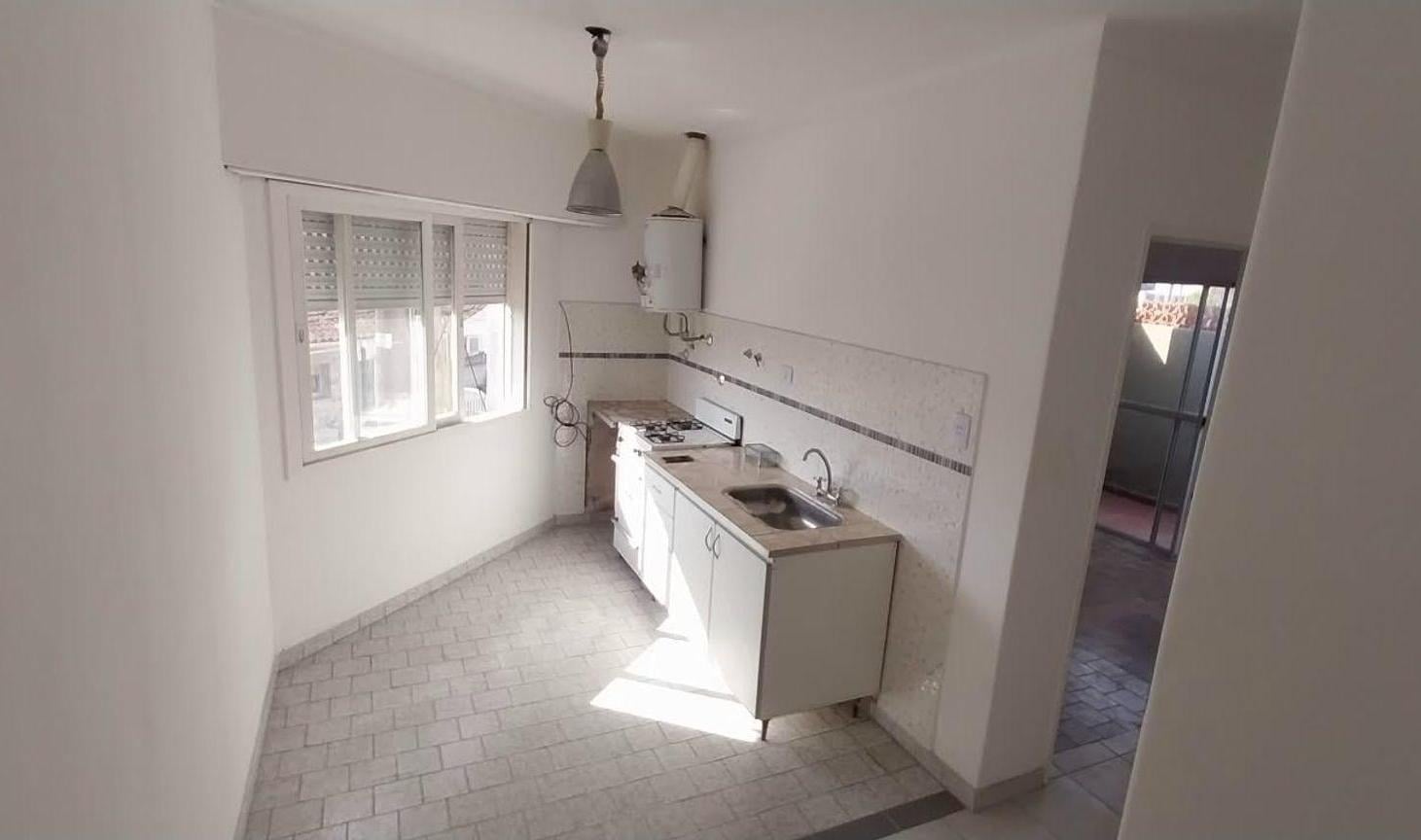 Foto de DEPARTAMENTO 2 AMBIENTES EN ALQUILER EN TEMPERLEY, imagen 1