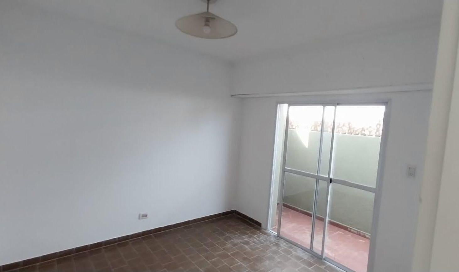 Foto de DEPARTAMENTO 2 AMBIENTES EN ALQUILER EN TEMPERLEY, imagen 4