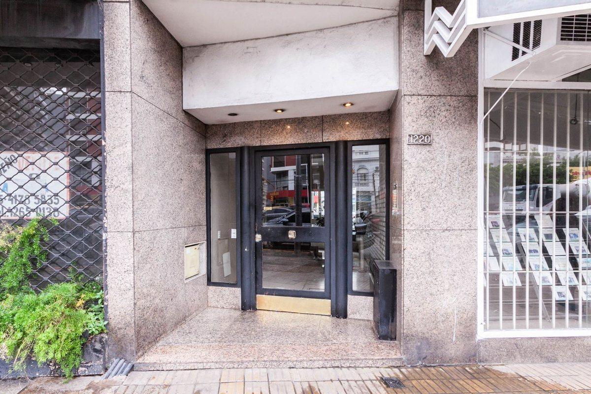 Foto de DEPARTAMENTO 2 AMBIENTES EN VENTA EN AVELLANEDA, imagen 5