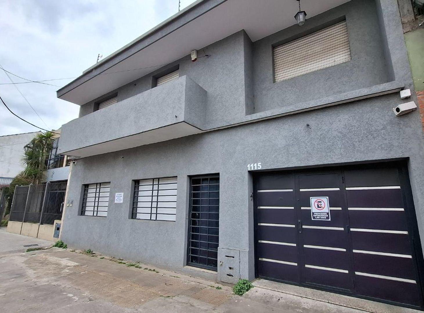 Foto de CASA 3 AMBIENTES VENTA LLAVALLOL JARDÍN COCHERA, imagen 1