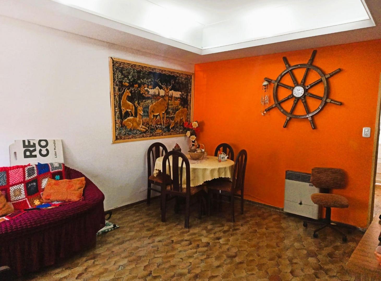 Foto de PH AL FRENTE VENTA LANUS CON GARAJE Y TERRAZA, imagen 5