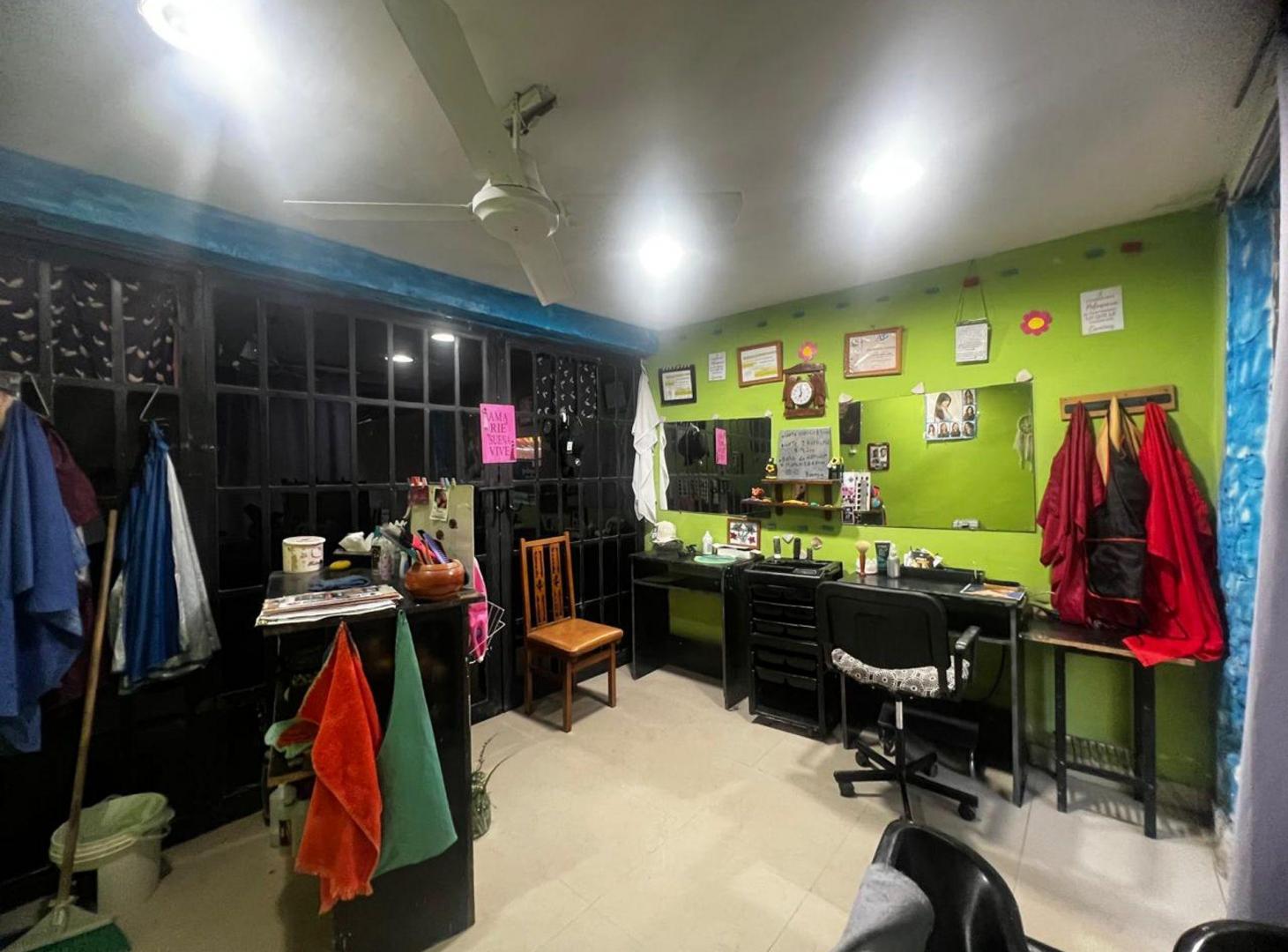 Foto de CASA VENTA 3 AMBIENTES SAN VICENTE MAS 2 DEPTOS, imagen 2
