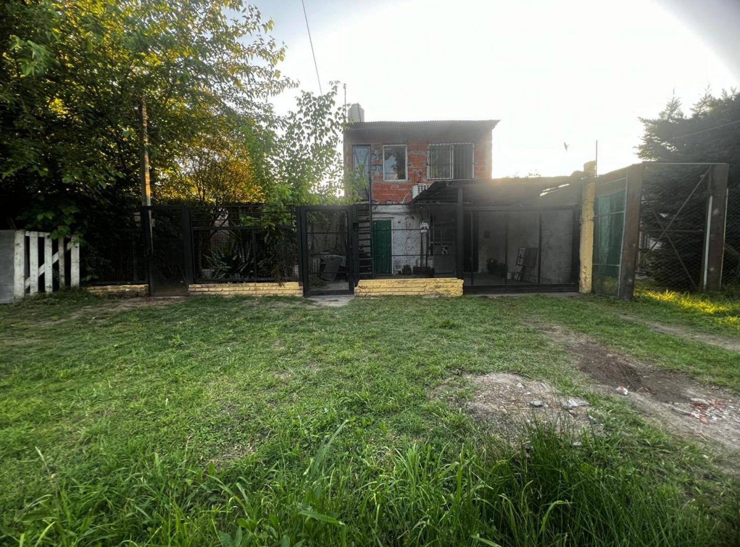 Foto de CASA VENTA 3 AMBIENTES SAN VICENTE MAS 2 DEPTOS, imagen 4