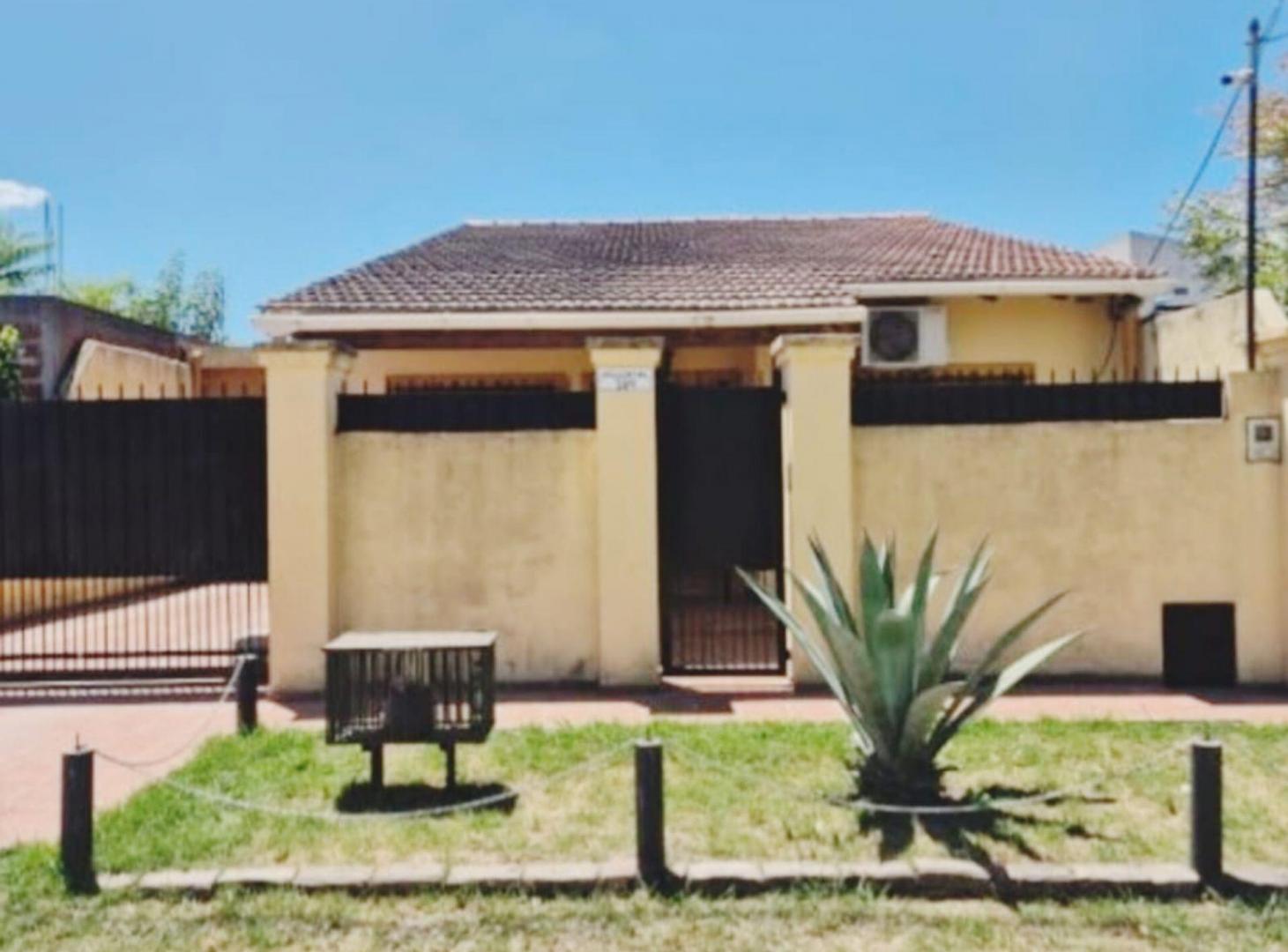 Foto de CASA 4 AMBIENTES VENTA LONGCHAMPS, imagen 2