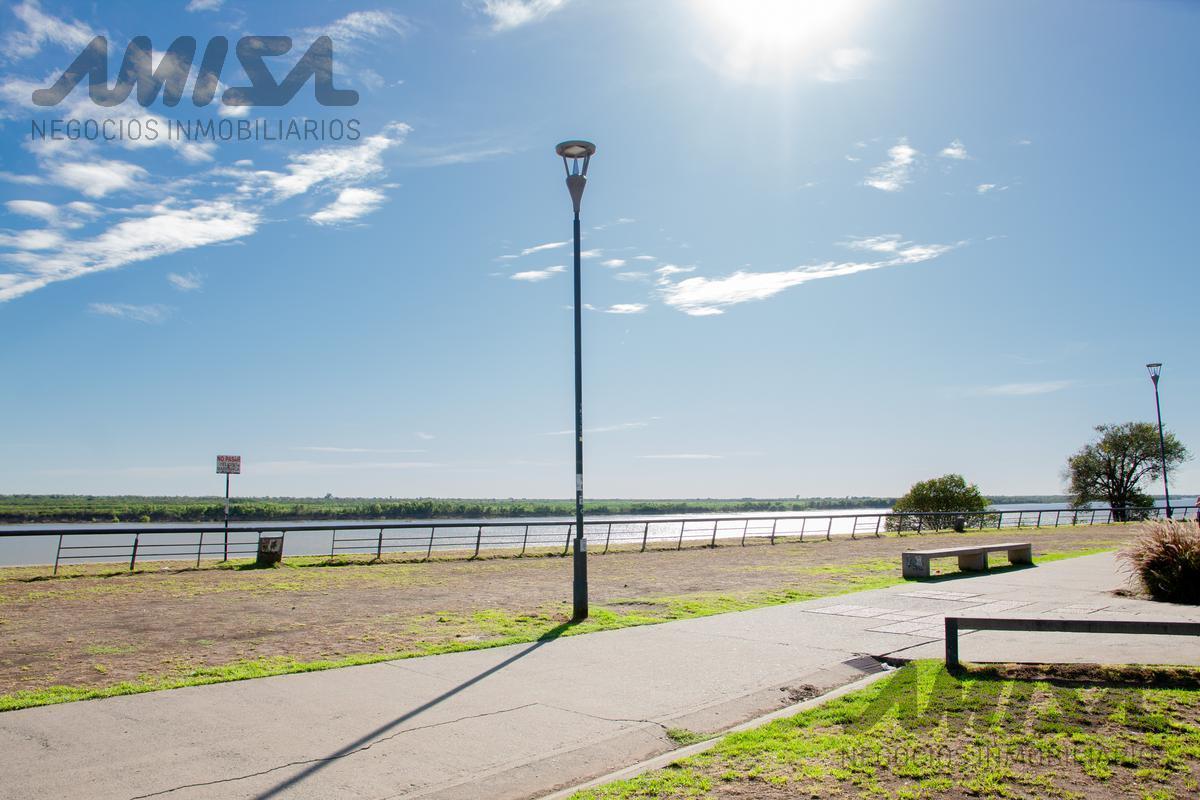 Departamento Piso Exclusivo 3 Dorm. - Vista Al Rio 2
