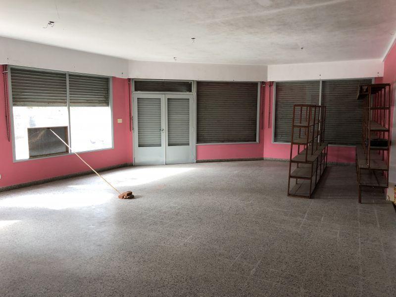 Departamento con Local en Venta en Lujan, Rodolfo Moreno Al 600 1