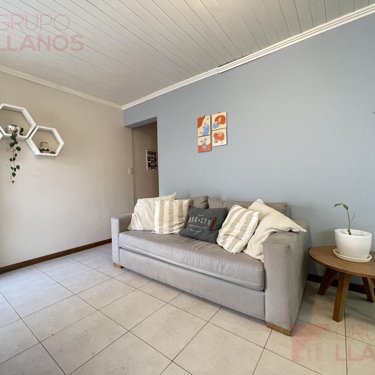 Venta de Departamento Dos Ambientes en Luján Centro 2