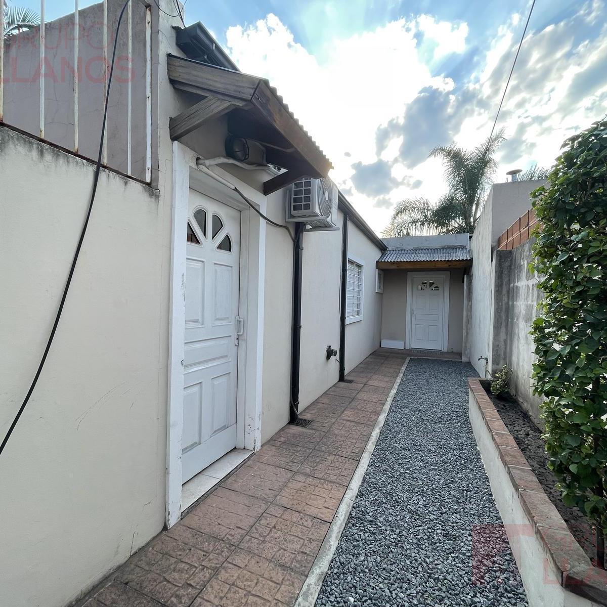 Venta de Departamento Dos Ambientes en Luján Centro 3