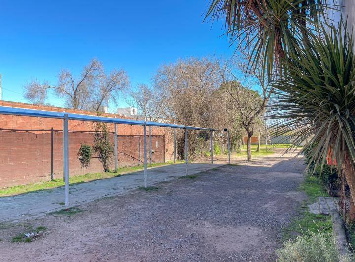 Local a refaccionar en el Centro de Luján, zona en crecimiento 4