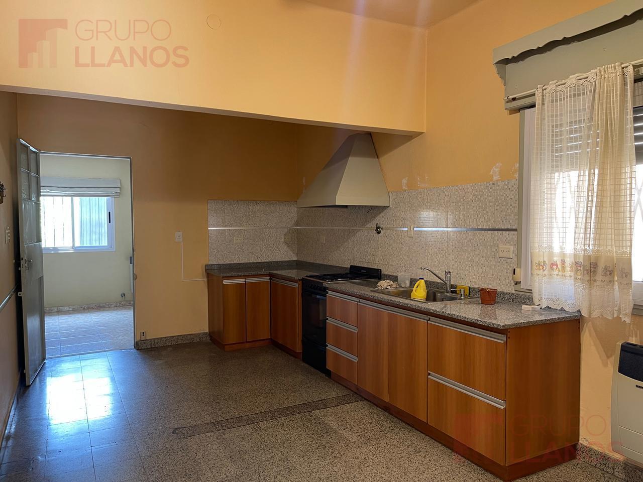 Casa en Alquiler en Guemes al 800, Luján