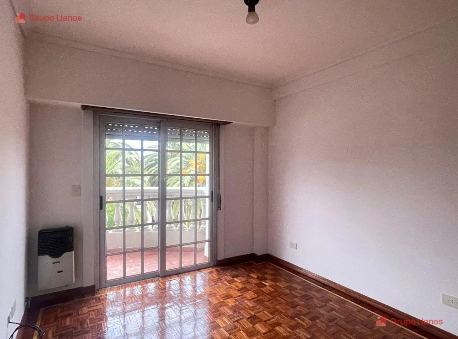 Departamento dos ambientes en alquiler en Centro De Lujan 5