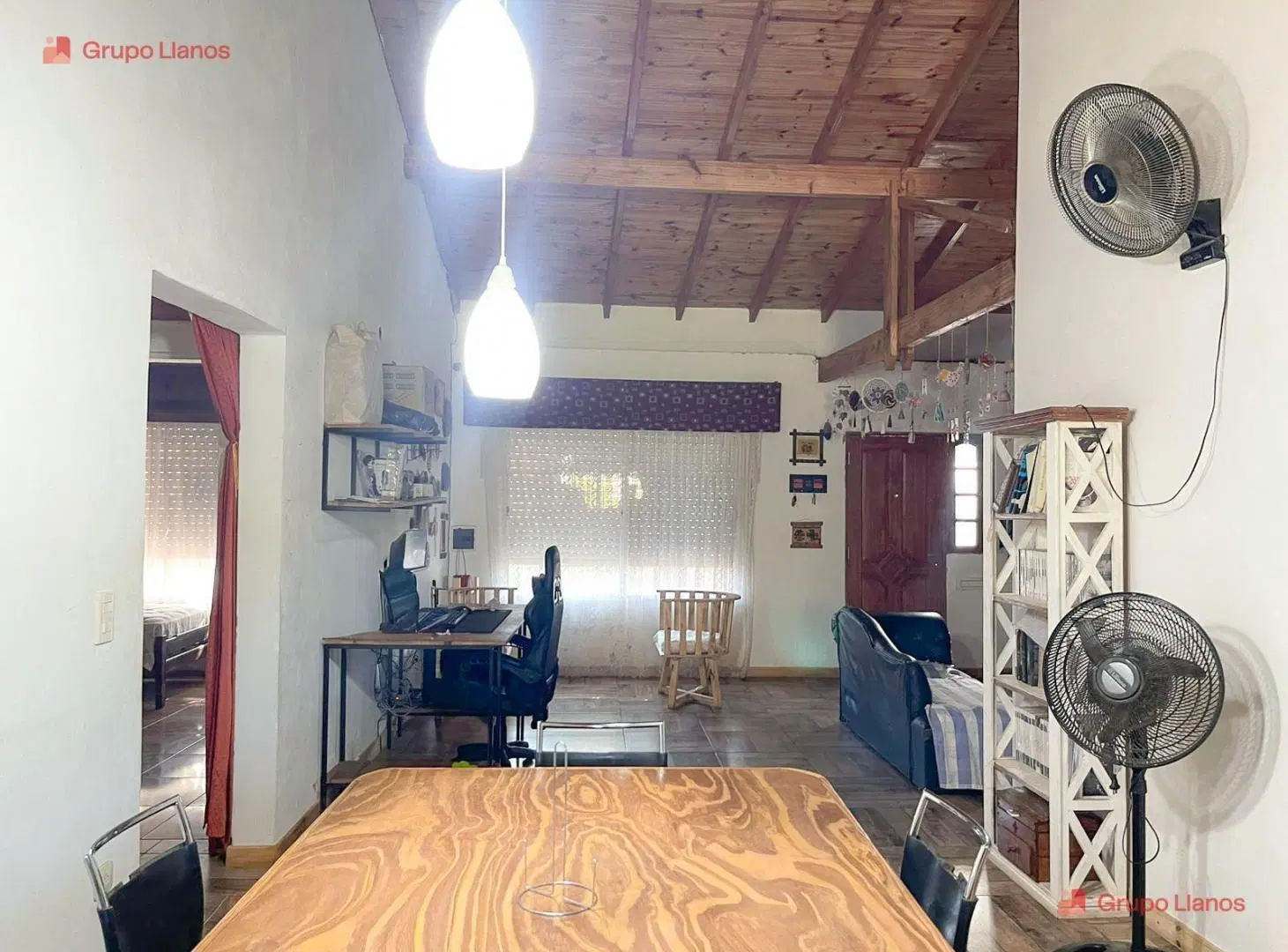 Casa en venta en Lujan, Con amplio terreno, apta crédito 5