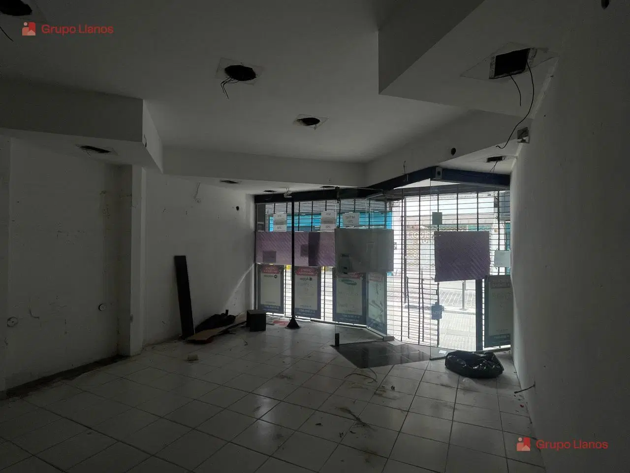 Local en alquiler en en centro de Lujan, mejoras a reconocer 3