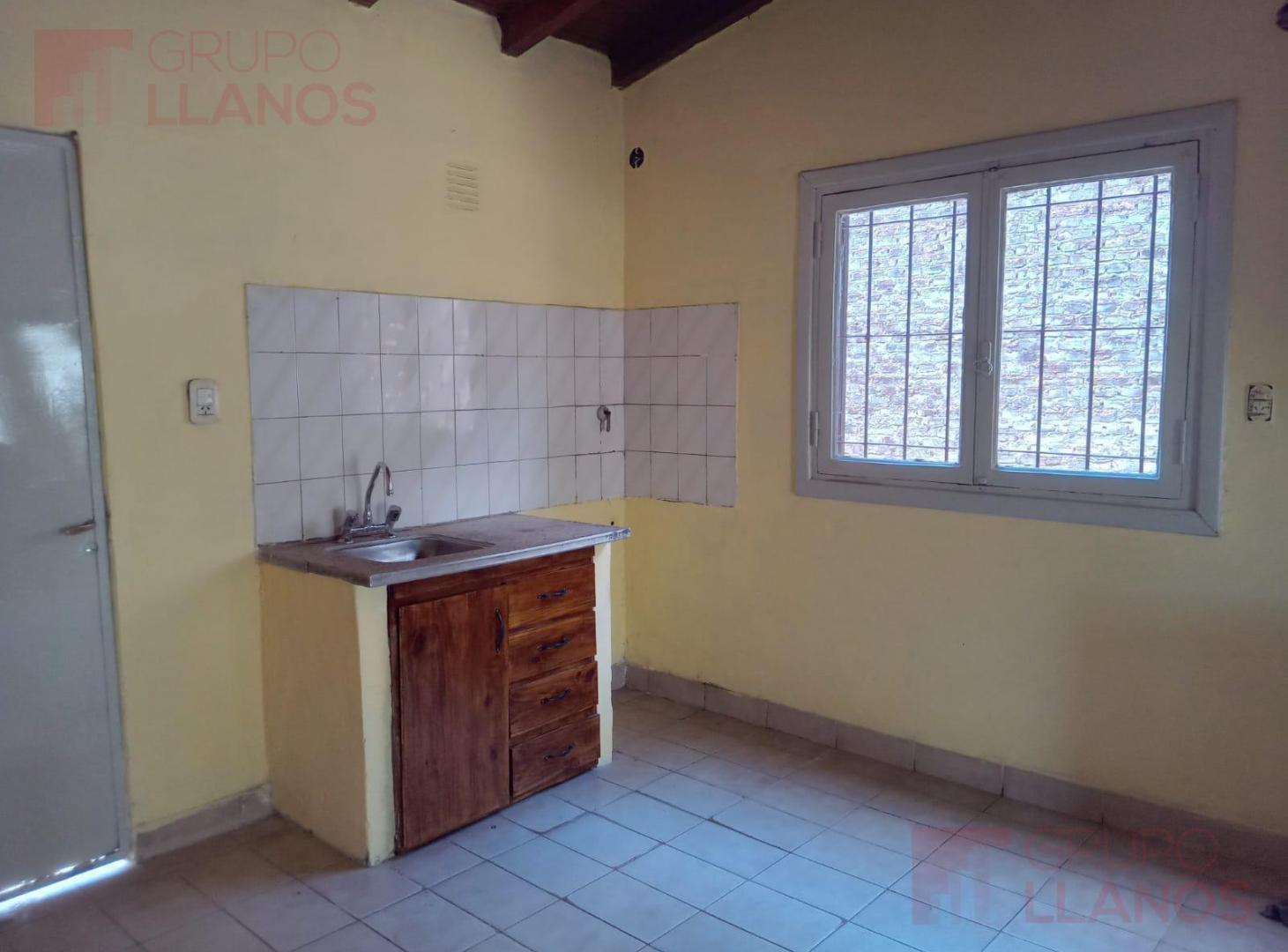 Foto de Casa de 3 ambientes en Alquiler en Lujan, Los Gallitos, imagen 4