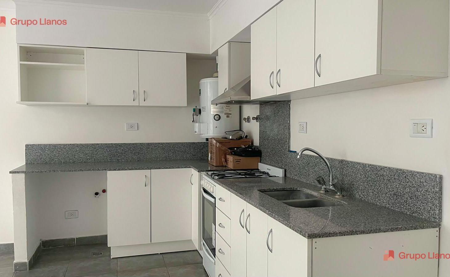 Foto de Departamento 2 ambientes en alquiler en Lujan centro, con amenities, imagen 4