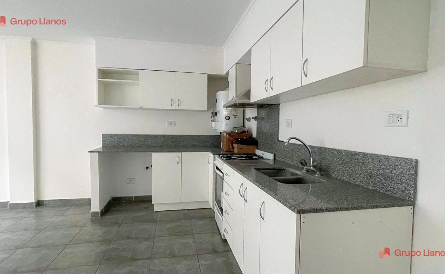 Foto de Departamento 2 ambientes en alquiler en Lujan centro, con amenities, imagen 1