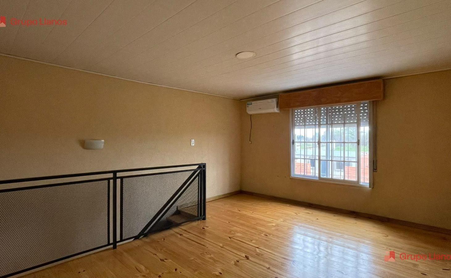 Foto de Departamento dos ambientes en Luján, zona Universidad, imagen 1