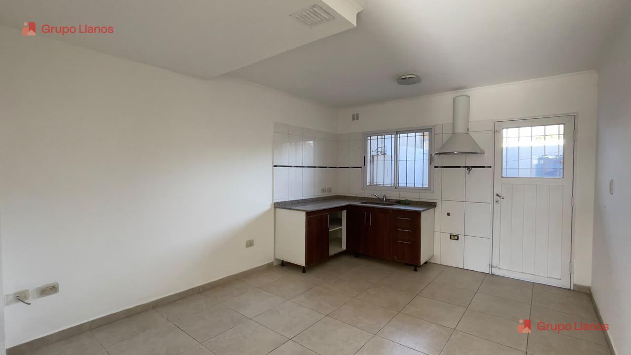 Foto de Departamento 3 ambientes en alquiler en Lujan, barrio zapiola, imagen 3