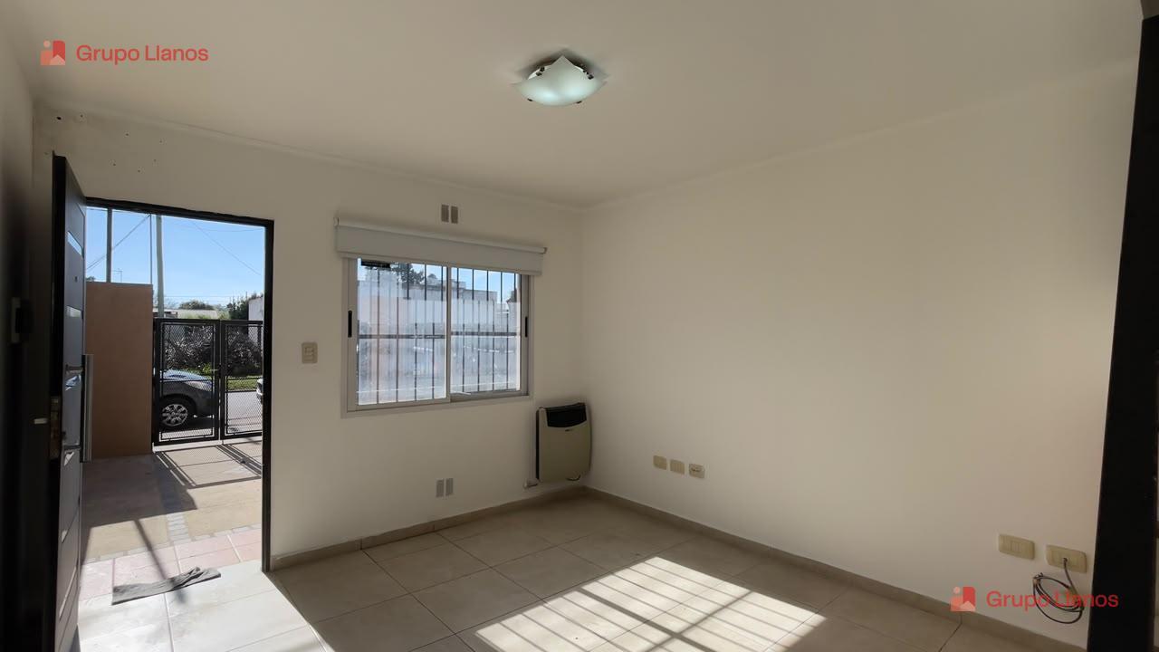Foto de Departamento 3 ambientes en alquiler en Lujan, barrio zapiola, imagen 1