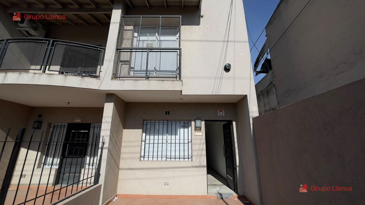Departamento 3 ambientes en alquiler en Lujan, barrio zapiola