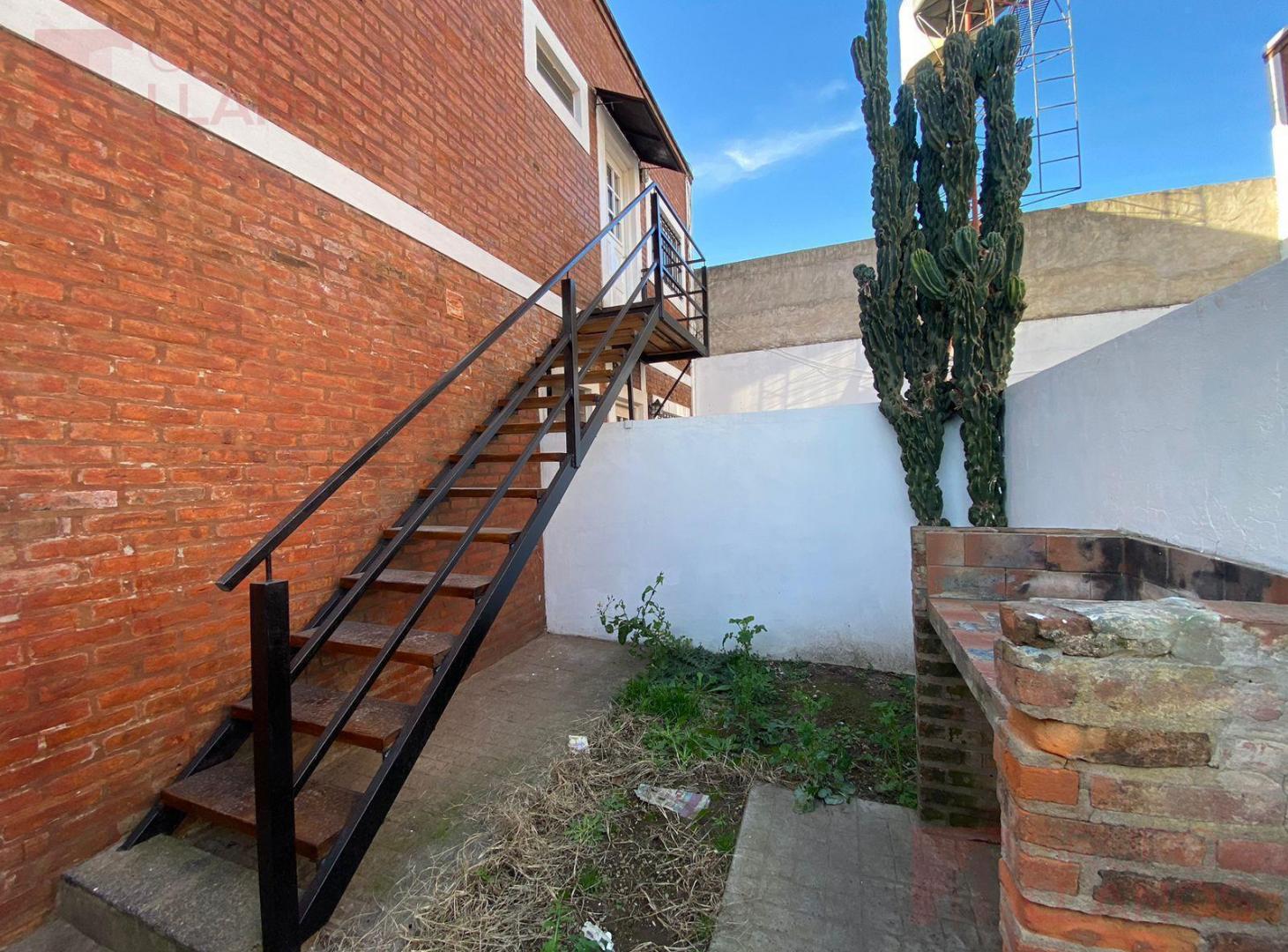 Foto de Departamento de 3 ambientes en alquiler en Lujan, Parque Esperanza, imagen 2