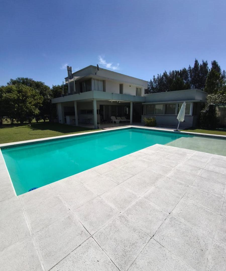 Casa en Rosario Golf Country Club