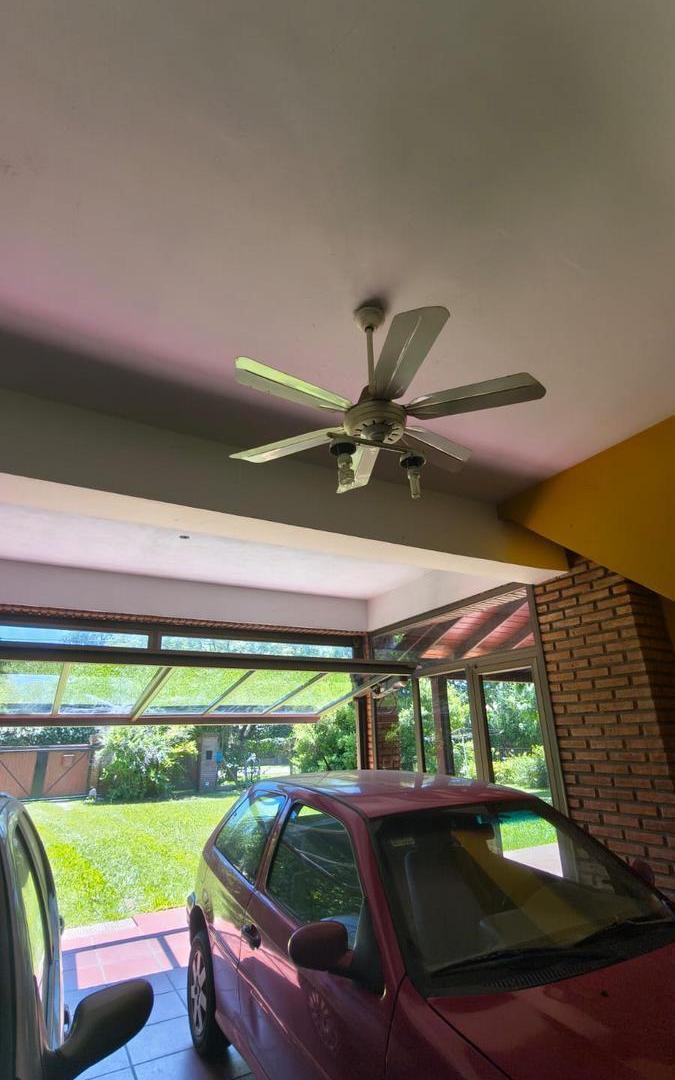 Casa en Funes