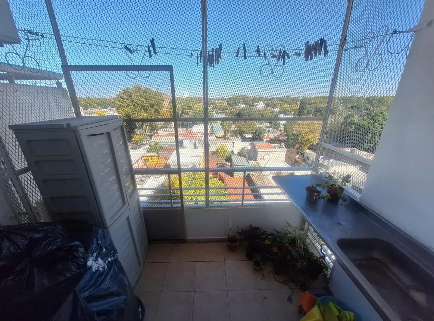 Semipiso. Echesortu. 1 dormitorio. Balcon al frente 2