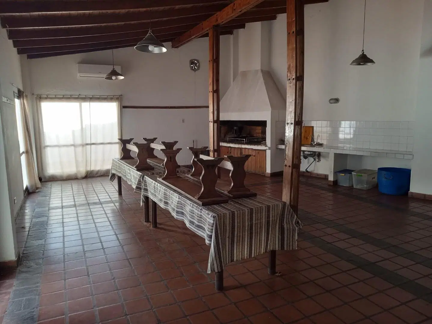 Departamento 1 dorm. Centro. Cochera. Doble Balcon. Quincho 4
